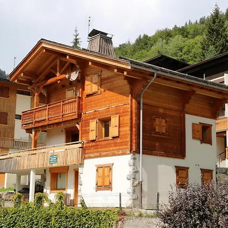 Apartman La Rosalie *